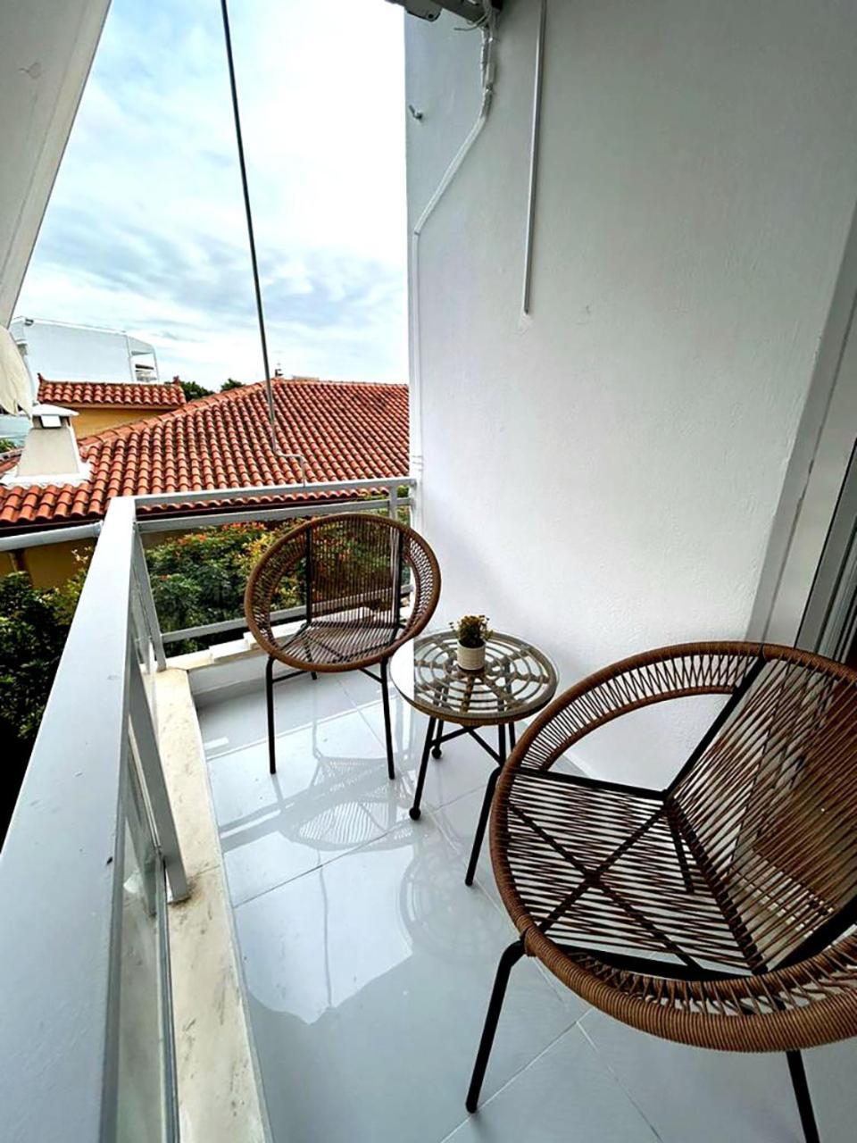 Boutique3436 Luxury Apartment เอเธนส์ ภายนอก รูปภาพ